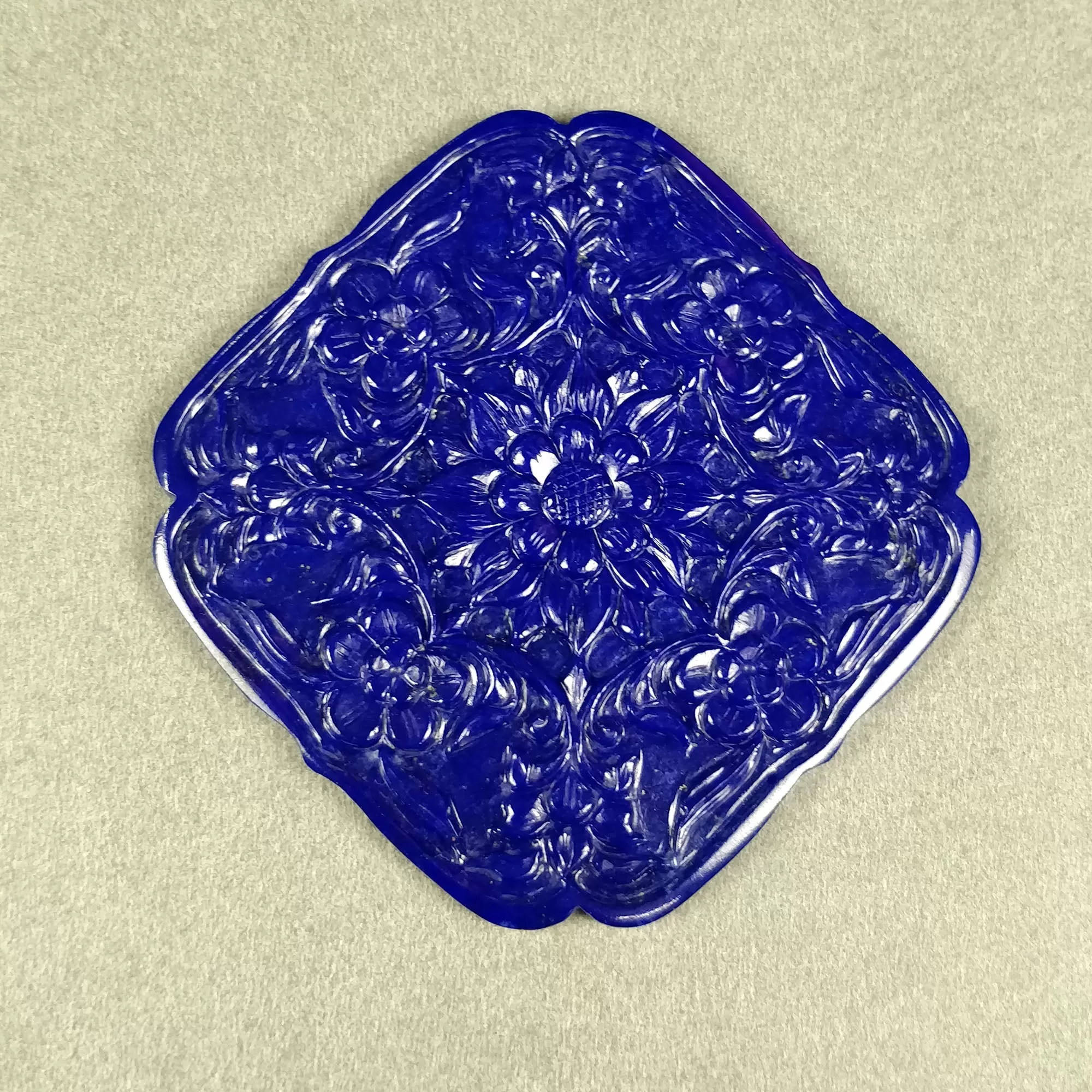 186.00cts Natural Untreated Blue LAPIS LAZULI Gemstone Hand Carved Square Shape 64mm 1pc for Pendant