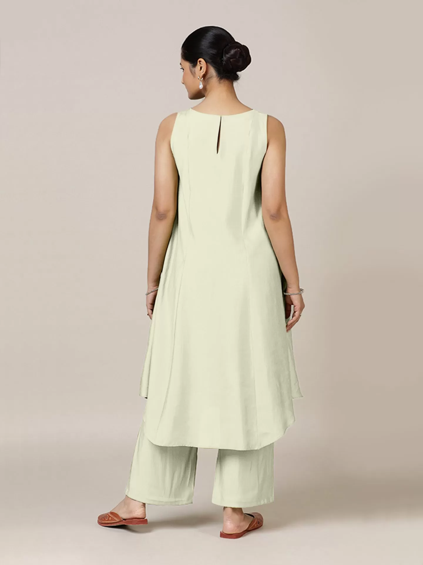 Anoki x Rozaana | A Line Kurta in Ivory with Thread Work | Coords or Only Kurta