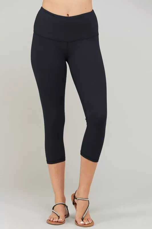 Black Eclipse Crop Leggings