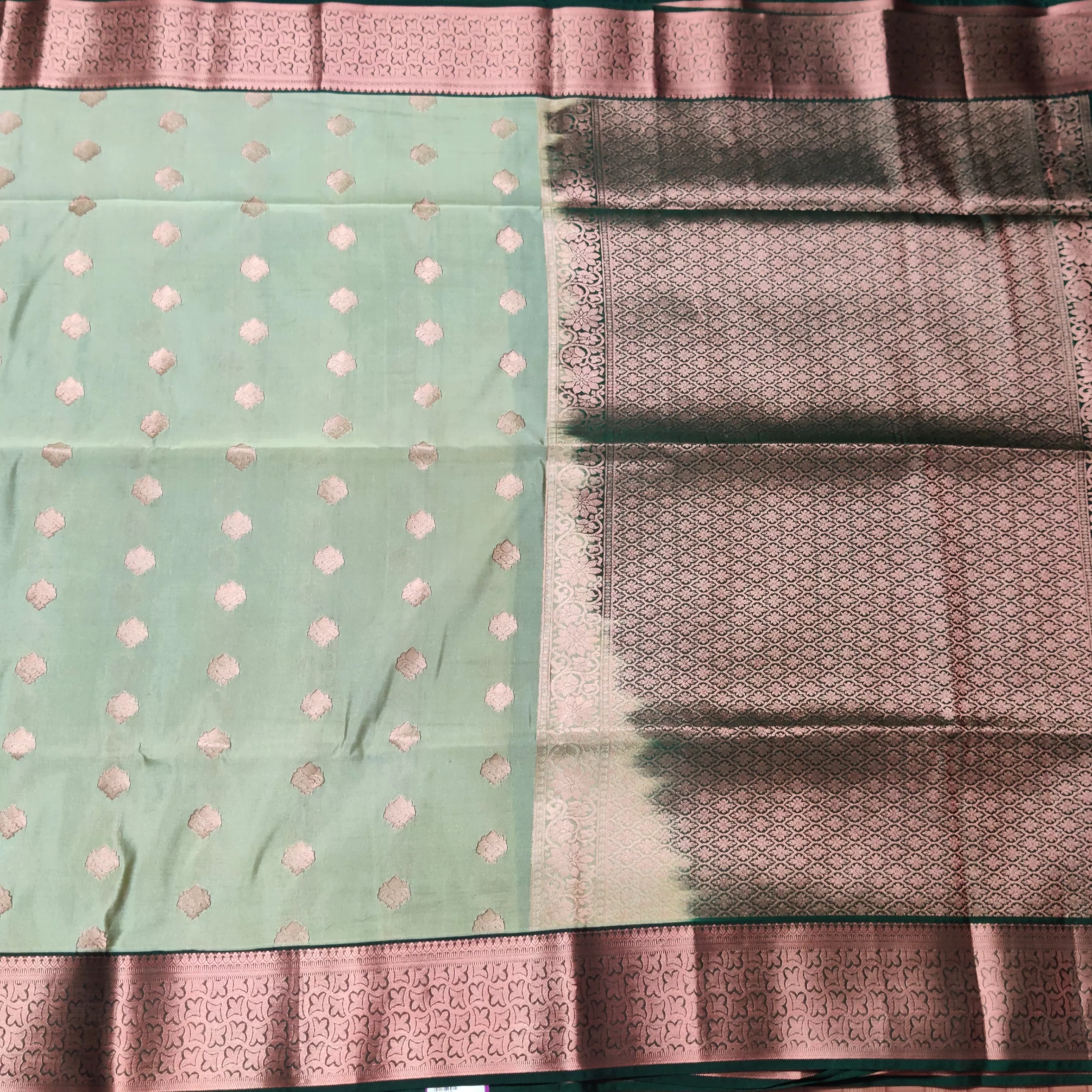 Soft silk saree - HF42